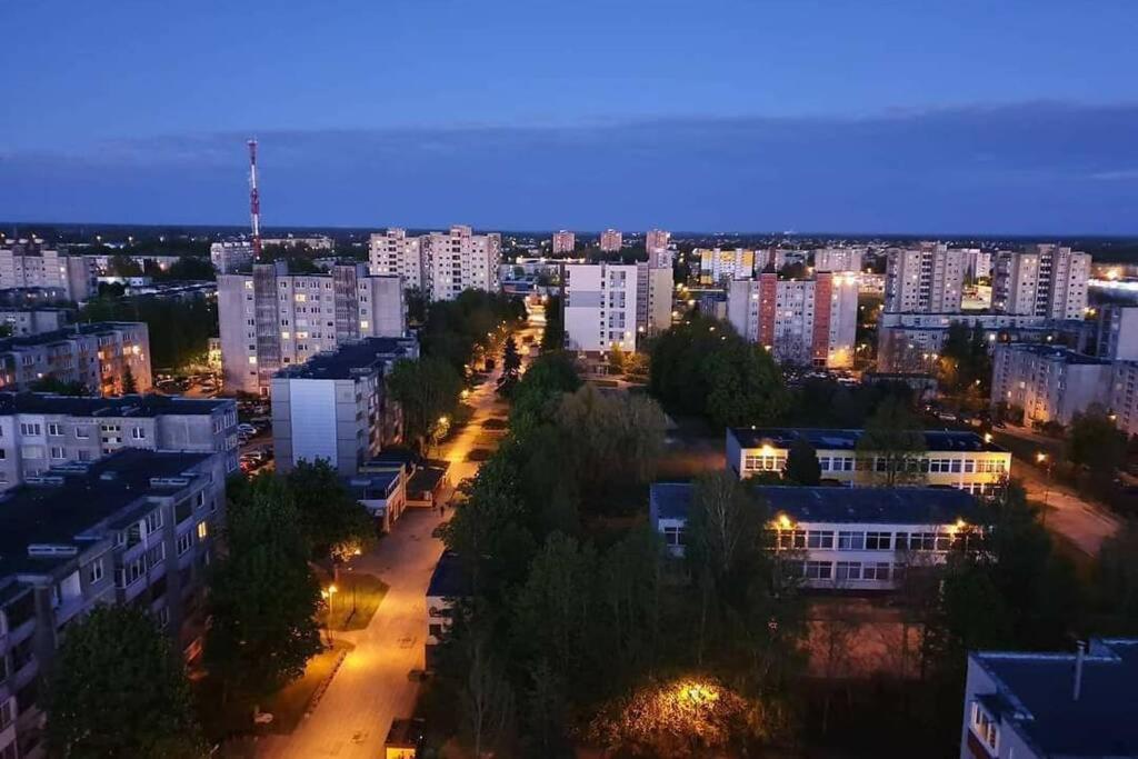 Lyra63 Large 80Sq M Top 14 Floor Šiauliai Buitenkant foto