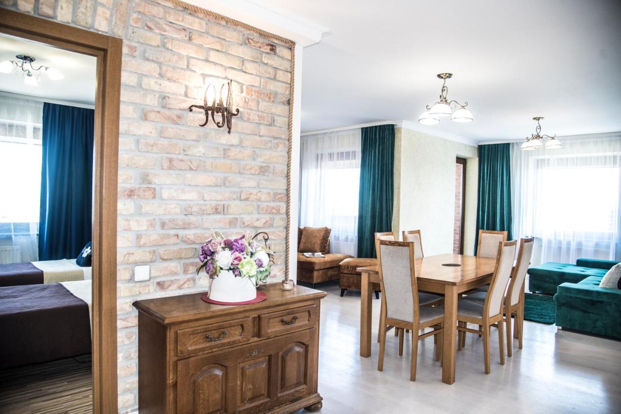 Lyra63 Large 80Sq M Top 14 Floor Šiauliai Buitenkant foto
